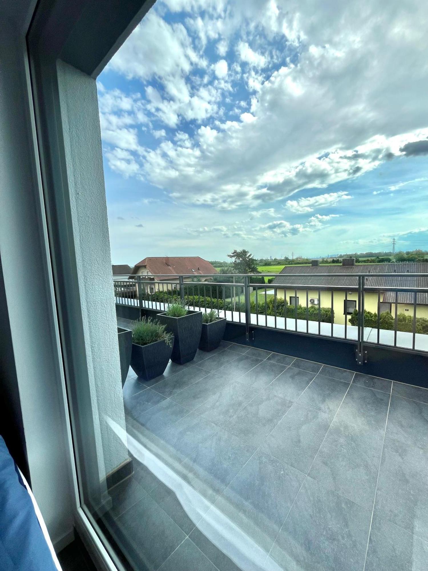 Apartmán Weisses Haus Gerasdorf bei Wien Exteriér fotografie